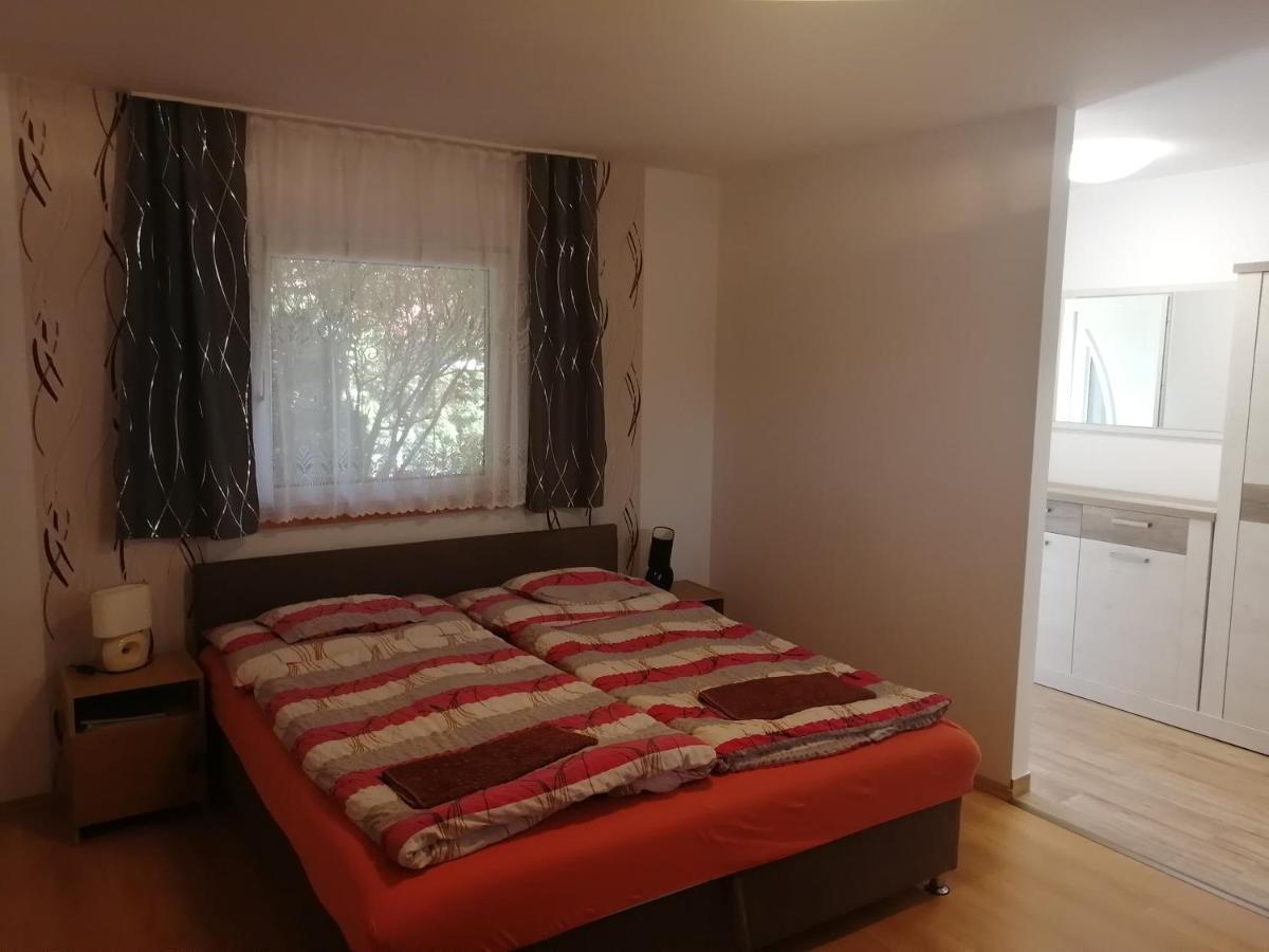 Tünde Apartman Bük Exterior foto